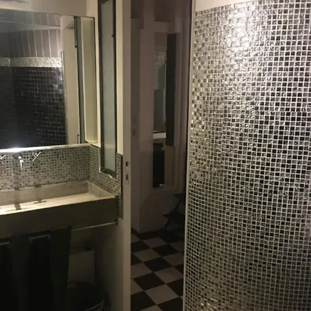 70m2 Loft In The 10th Arrondissement Apartmán